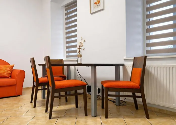 Symbiola River Apartament
